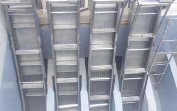 Máy Tách Rác Lược Cào RRS-700